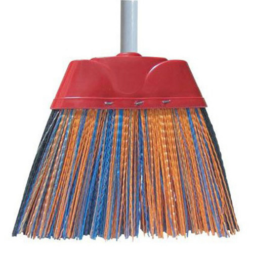 VASSOURA DE NYLON C/ CABO - CX COM 12 UN